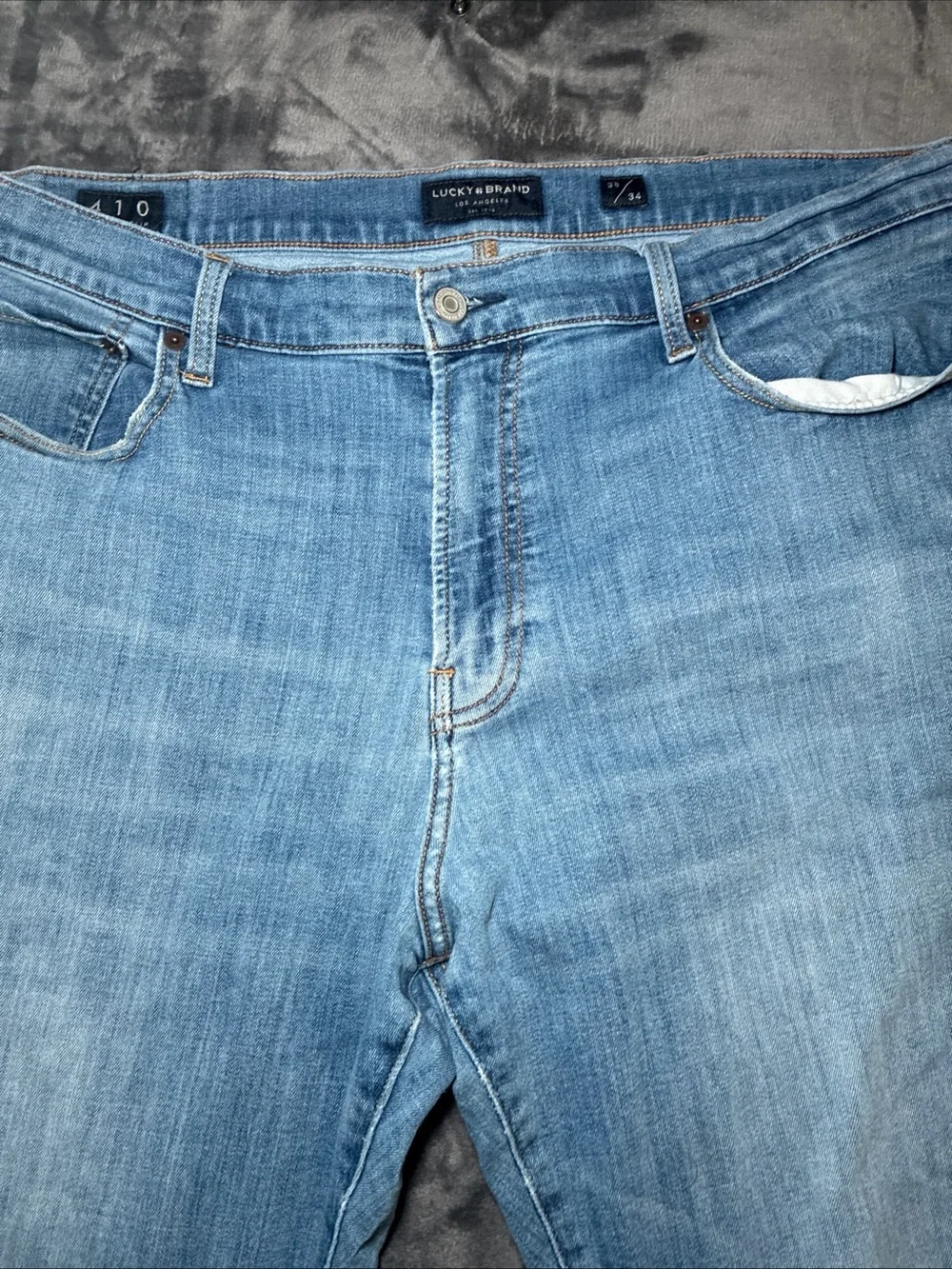 Lucky Brand 410 Athletic Slim Jeans Mens 38x34 Blue Medium Wash Stretch Denim